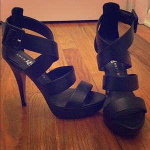 Rock & Republic strappy platform high heels